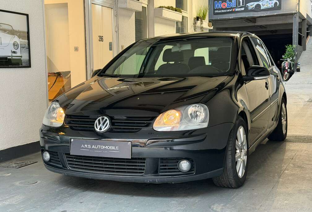 Volkswagen 1.6i 16v - Airco - Jantes