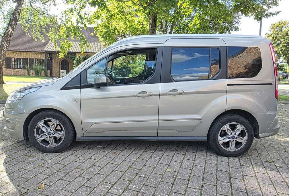 Ford 1.0 EcoBoost Titanium