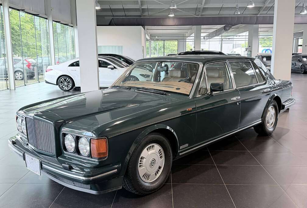 Bentley 6.75i V8 LWB