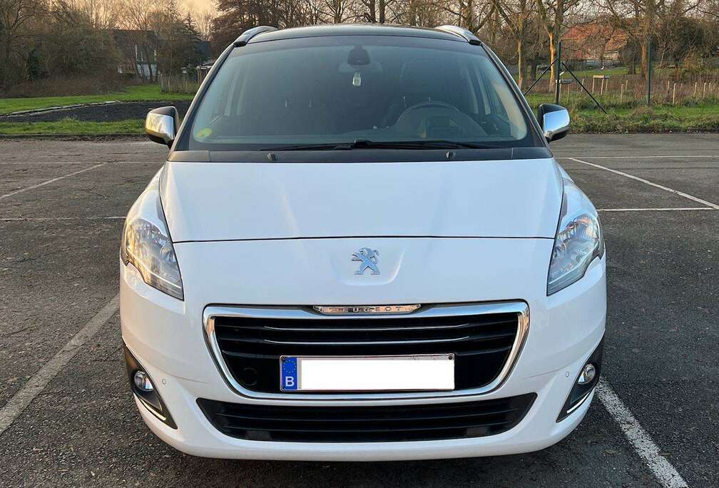 Peugeot 5008 1.6 BlueHDi Allure