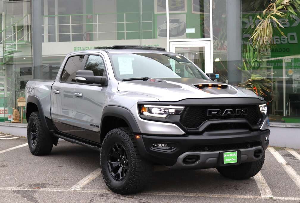 Dodge TRX 6.2L SUPERCHARGED V8 711CV LPG FULL OPT TVAC