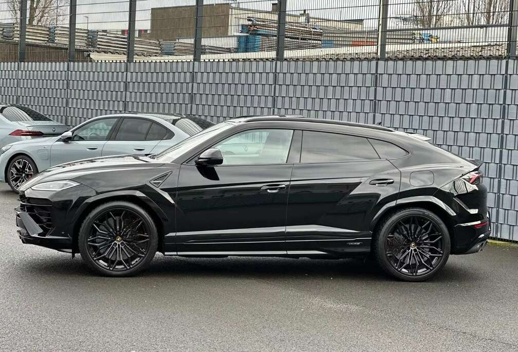 Lamborghini NEW PLUG IN 799PK CARBON/23/HERMES/B&OADVA/PANO/BLACKP/HEAD/ANIMA/WINT/MASSA