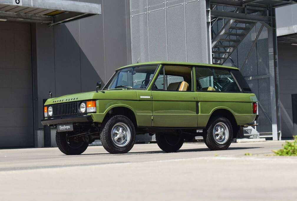 Land Rover Classic V8 / Warwick Green / Restored / Suffix D