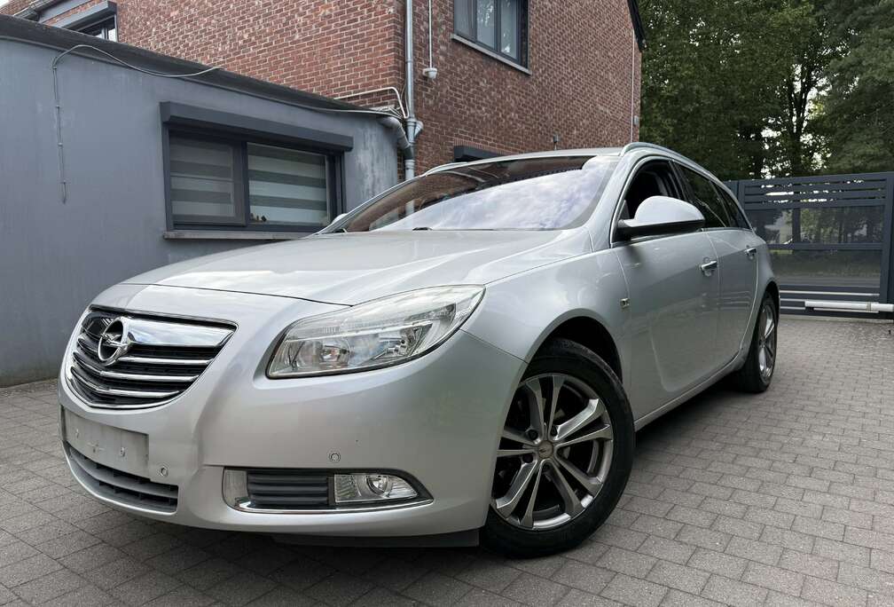Opel 2.0 CDTI Sports Tourer Automatik Edition