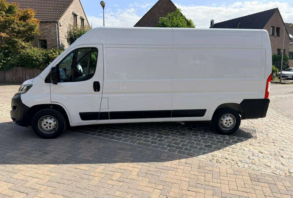 Peugeot 2.2 BlueHDi L3 Utility Light Hay.(EU6.4)
