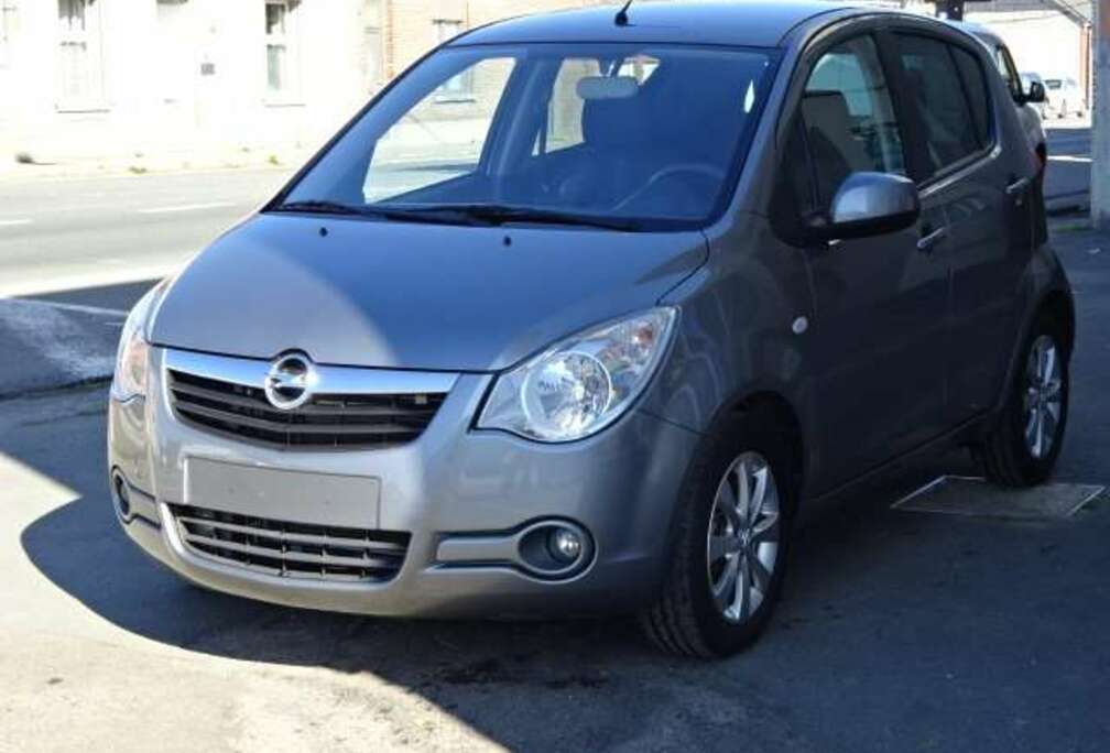 Opel 1.2 ess, slt 26mkms,1Prop,carn ,prêt à immat