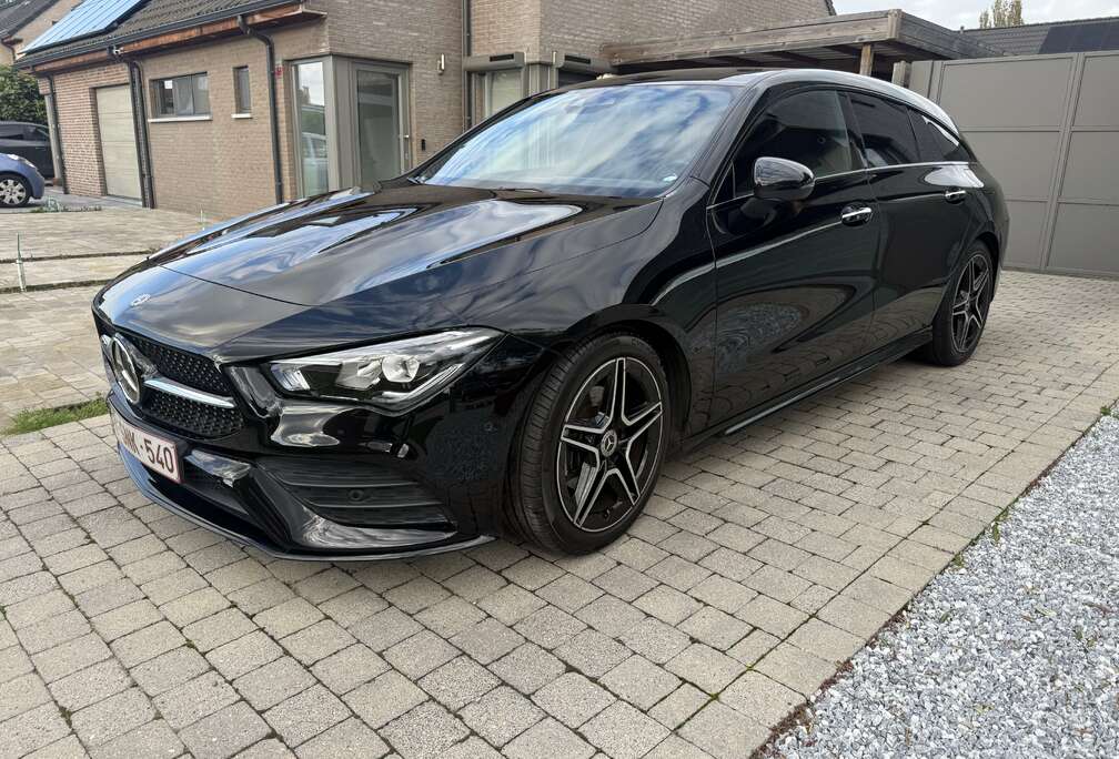 Mercedes-Benz Shooting Brake 7G-DCT AMG Line