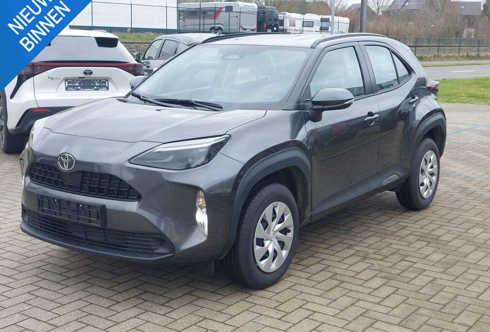 Toyota 1.5 VVT-i Hybrid Dynamic CVT