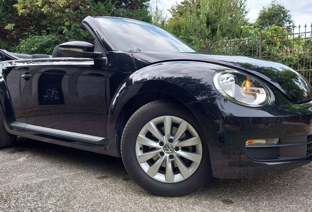 Volkswagen Beetle Cabriolet 1.2 TSI / parfait état / GPS