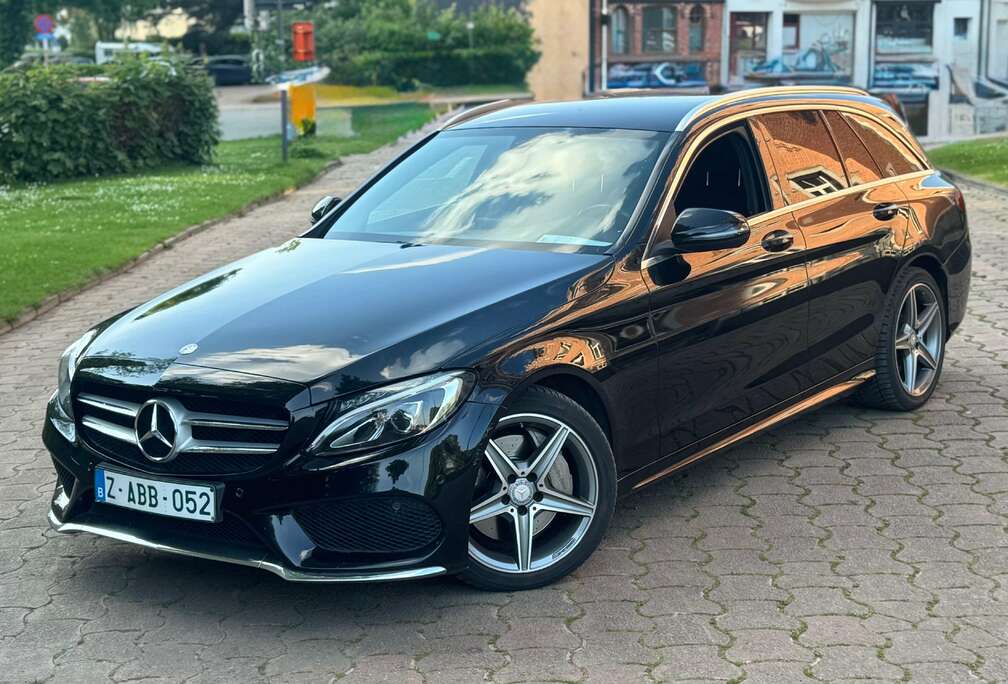Mercedes-Benz C 300 Hybride AMG Line