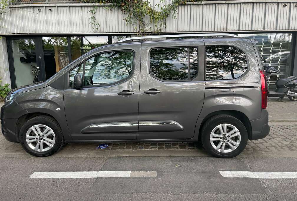 Toyota Parce City Verso