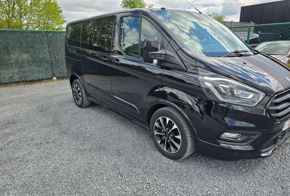 Ford 2.0 TDCi L1H1 Limited Multi-use