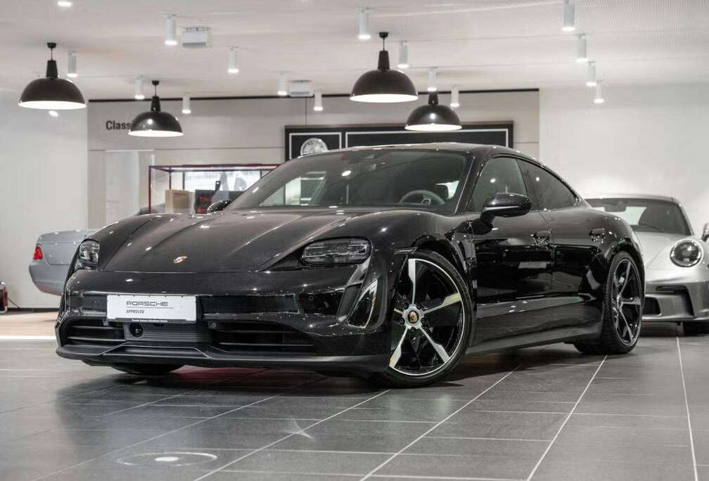 Porsche Taycan 93.4 kWh cuir+pano+garantie porsche