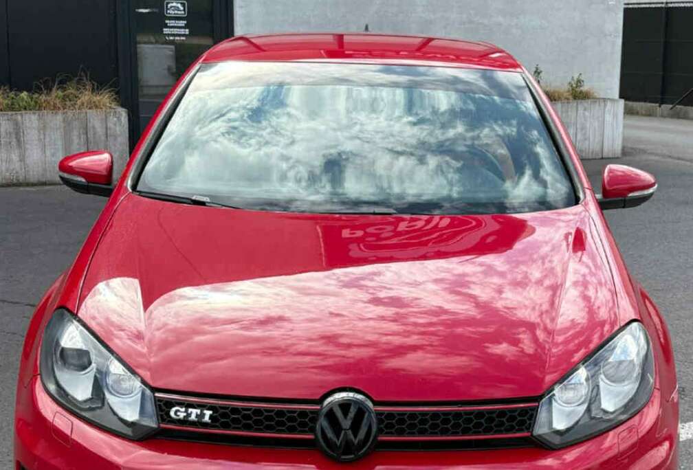 Volkswagen 2.0 TSI