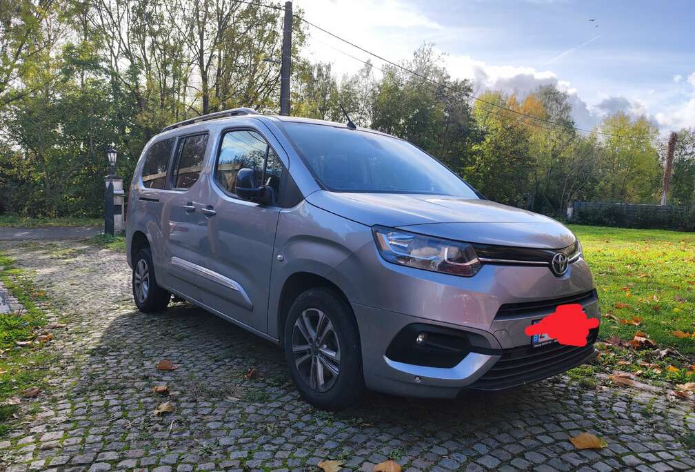 Toyota Proace City Verso LWB 1.2 PureTech Shuttle Shuttle