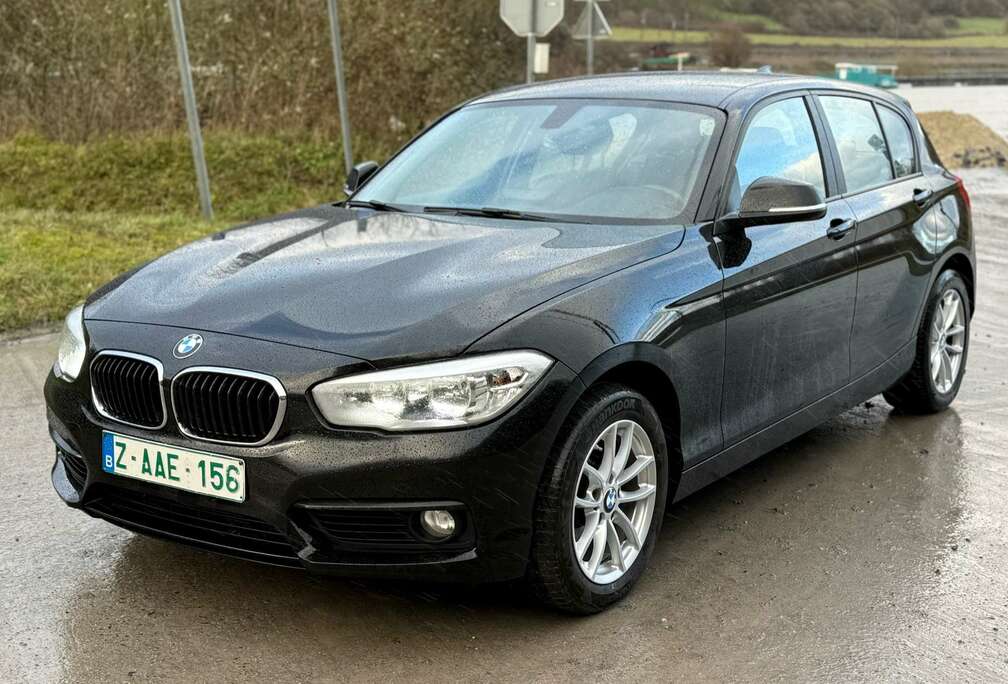 BMW HATCH  * Navigation * Siege chauffants *