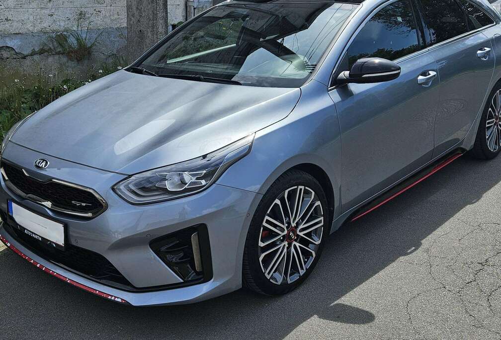 Kia ProCeed GT 1.6 T-GDi GT DCT ISG
