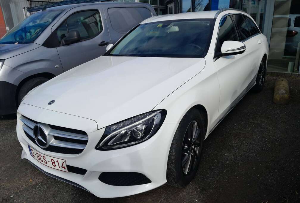 Mercedes-Benz Classe C Break 220 d 9G-Tronic 4Matic AMG Line