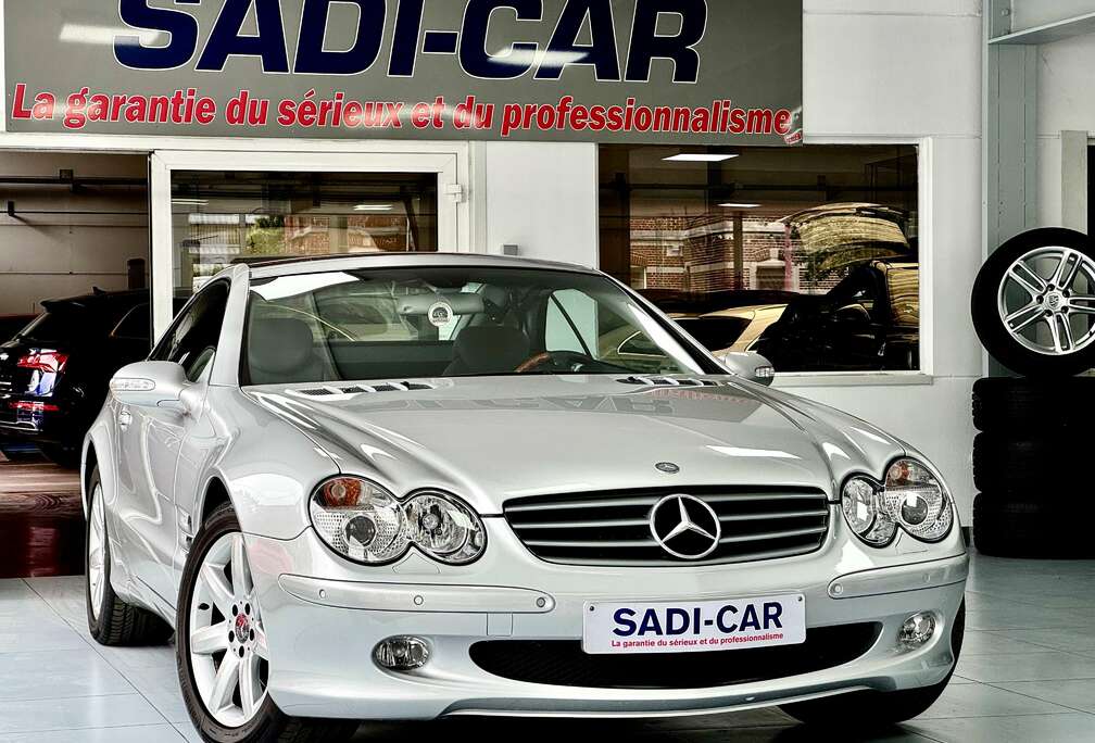 Mercedes-Benz Roadster 245cv + TOIT PANO - ETAT NEUF