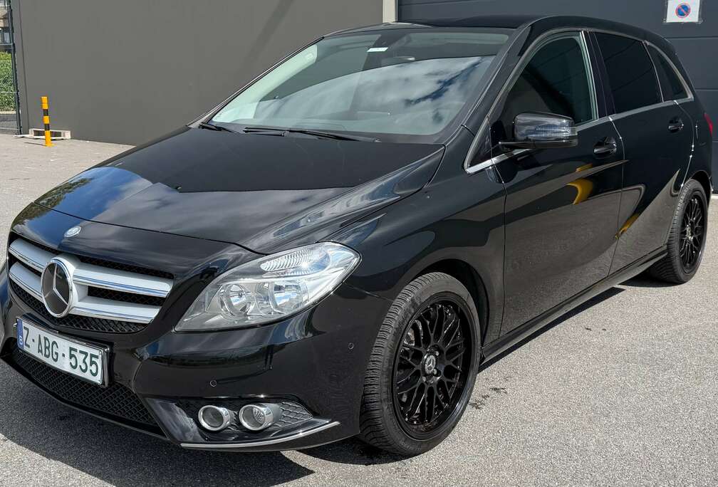 Mercedes-Benz B 180 Sport