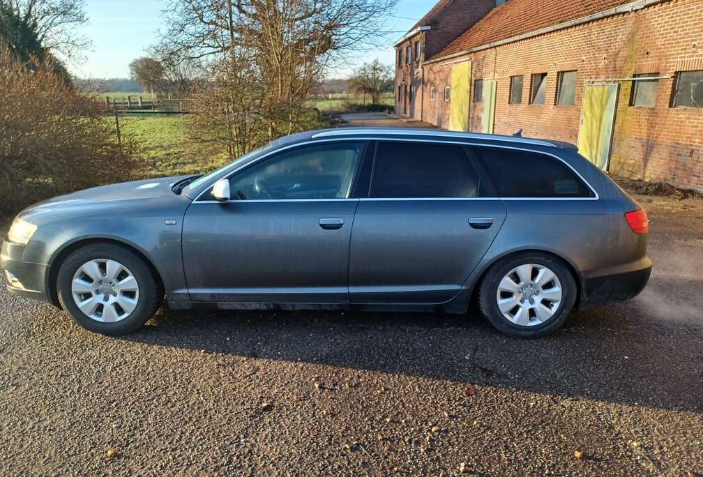 Audi A6 Avant 2.0 TDi 16v S line