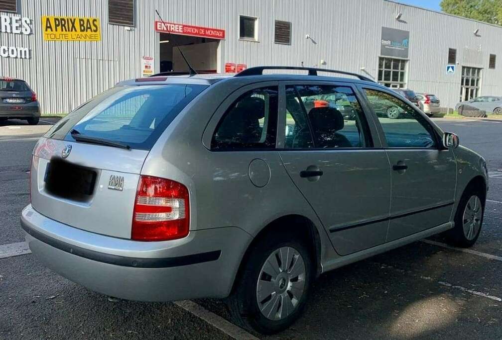 Skoda Combi 1.2 12V - 65 Pack Clim