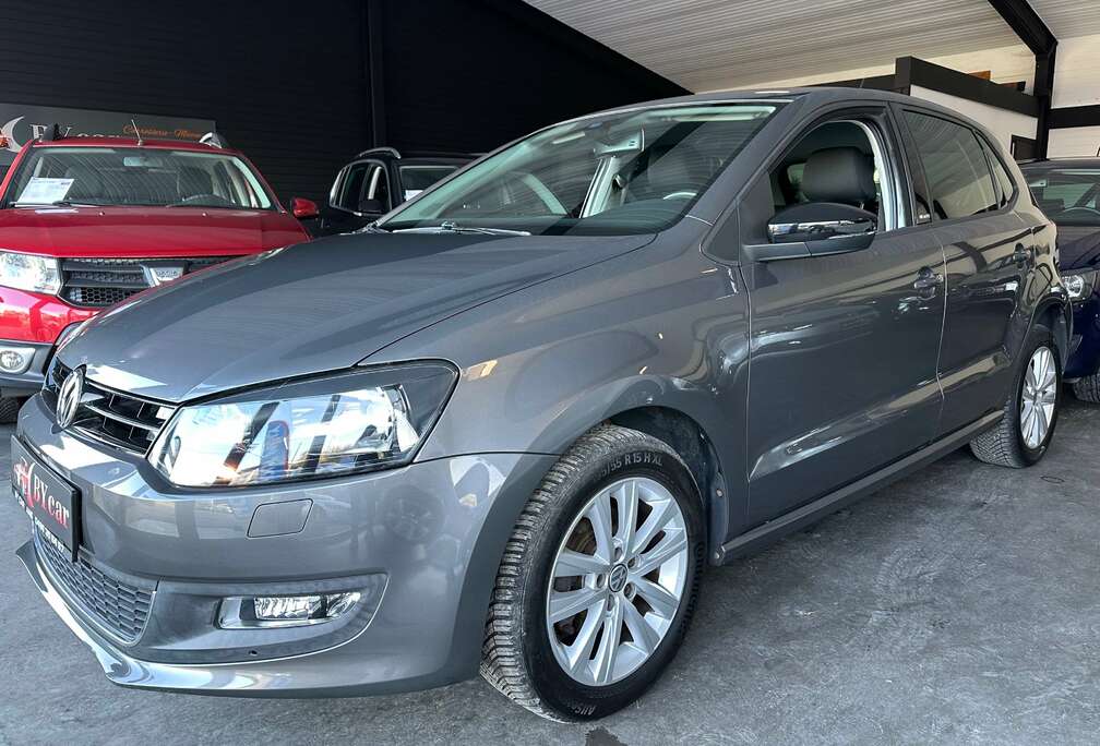 Volkswagen 1.2 TSI BOITE AUTO. GARANTIE 2ANS. CARPLAY.