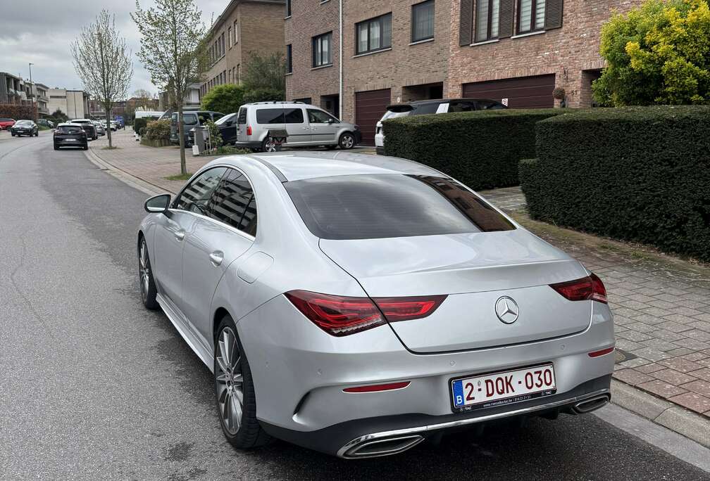 Mercedes-Benz (EU6AP)
