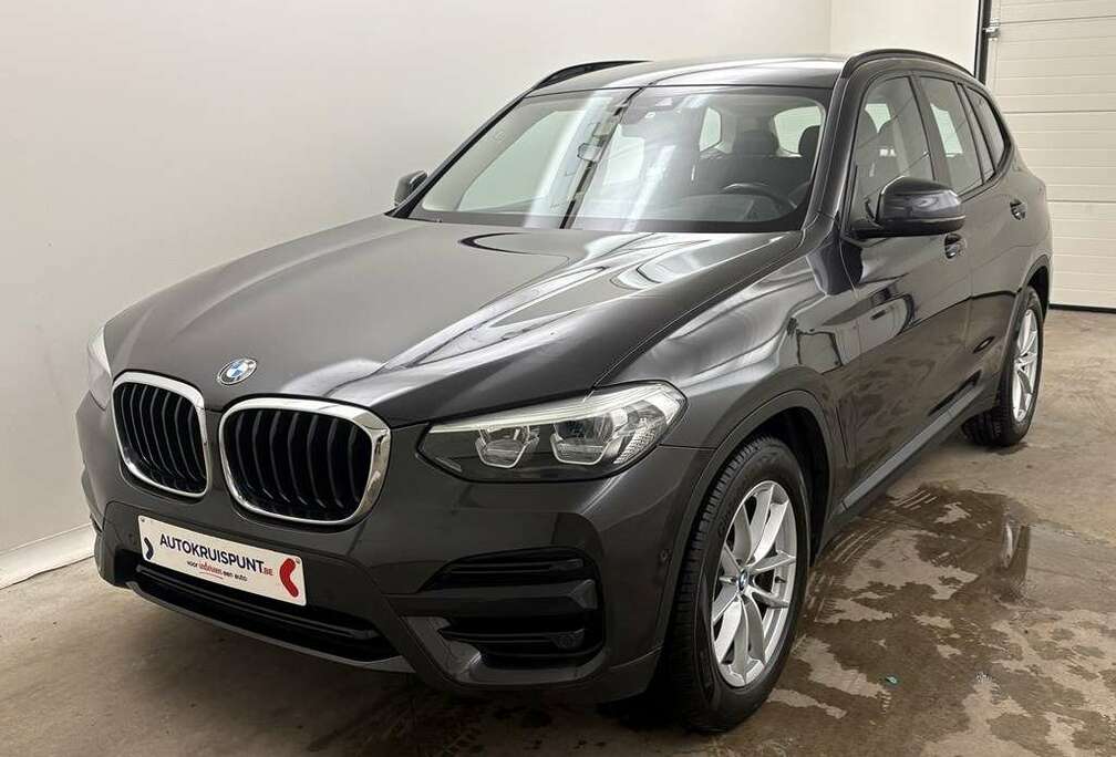 BMW sDrive18d AT. Leder GPS Camera Verw.Zetels Virtual