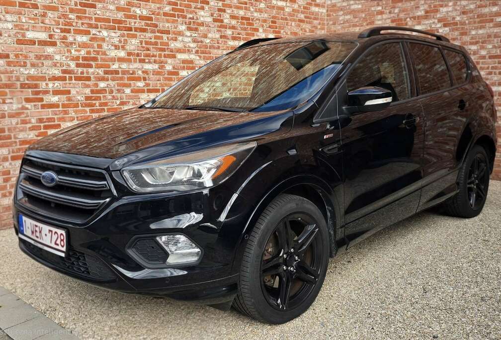 Ford Kuga 2.0 TDCi FWD ST Line PANORAMA