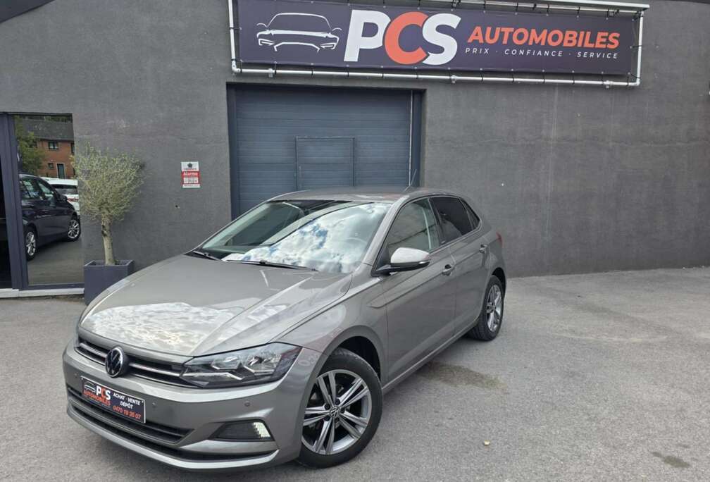 Volkswagen 1.0 TSi United*PDC AVT-ARR*JANTES*APPLE CARPLAY...