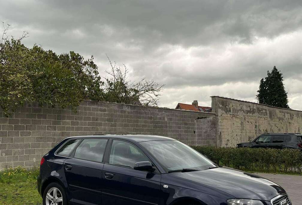 Audi 1.6 FSI Sportback Ambiente