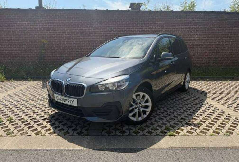 BMW Gran Tourer 218i - 7 Seats - Camera - Getinte ramen - 1e eigenaar - Park assist - BMW Historiek