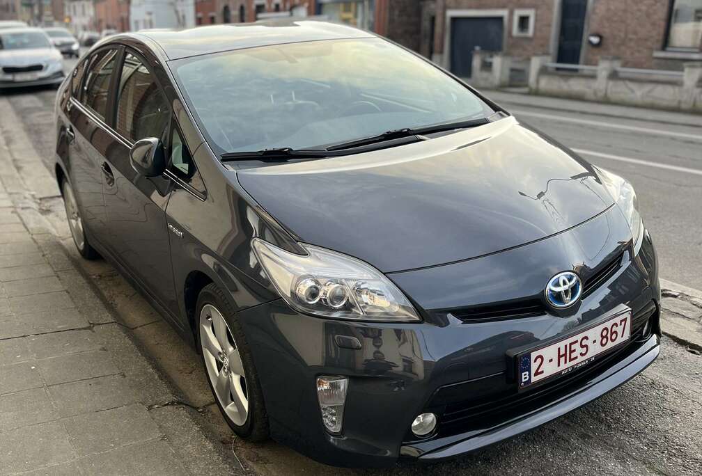 Toyota Hybrid 1.8i VVT-i Lounge