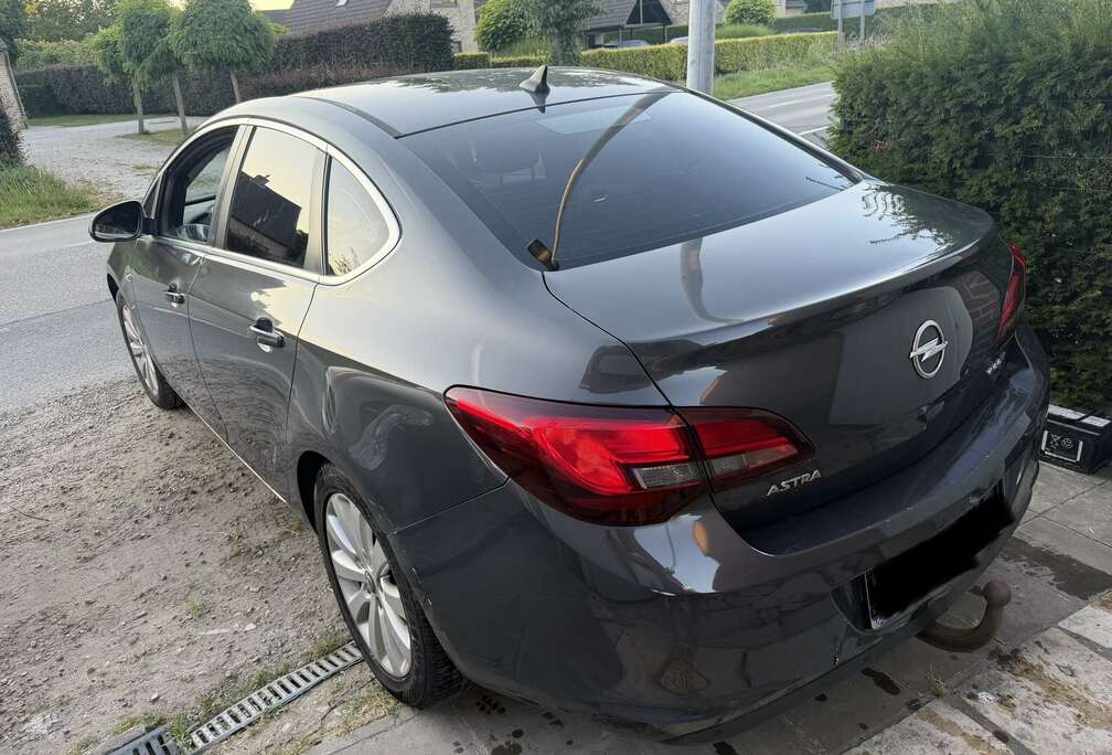 Opel 1.6 CDTi ECOTEC D Edition Start/Stop