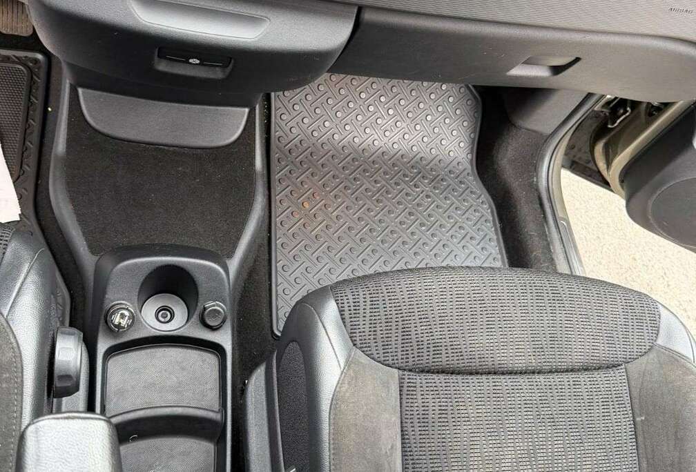 Citroen HDi 110 FAP Business BMP6