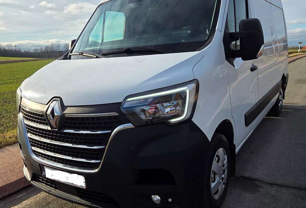 Renault 2.3 dCi 28 L2H2Blue Grand Confort