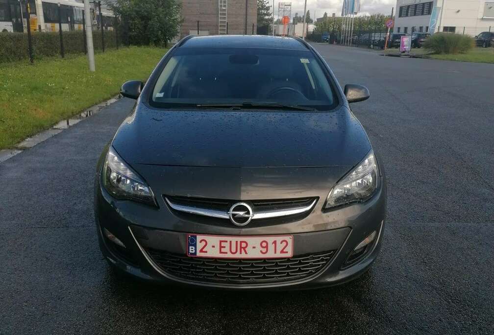 Opel 1.6 D (CDTI) Sports Tourer Edition