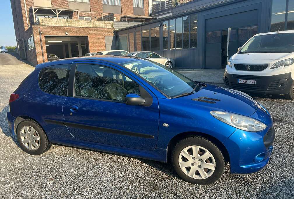 Peugeot 206  1.4i/ GARANTIE 12MOIS/ CARPASS/ CT