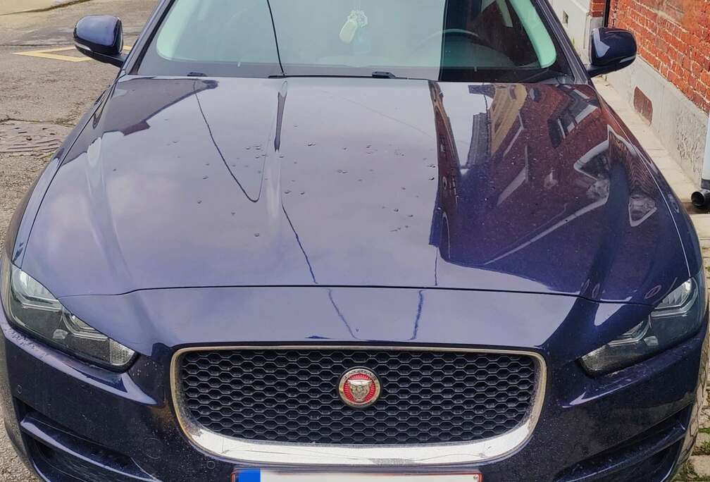 Jaguar XE 2.0 D E-Performance Prestige