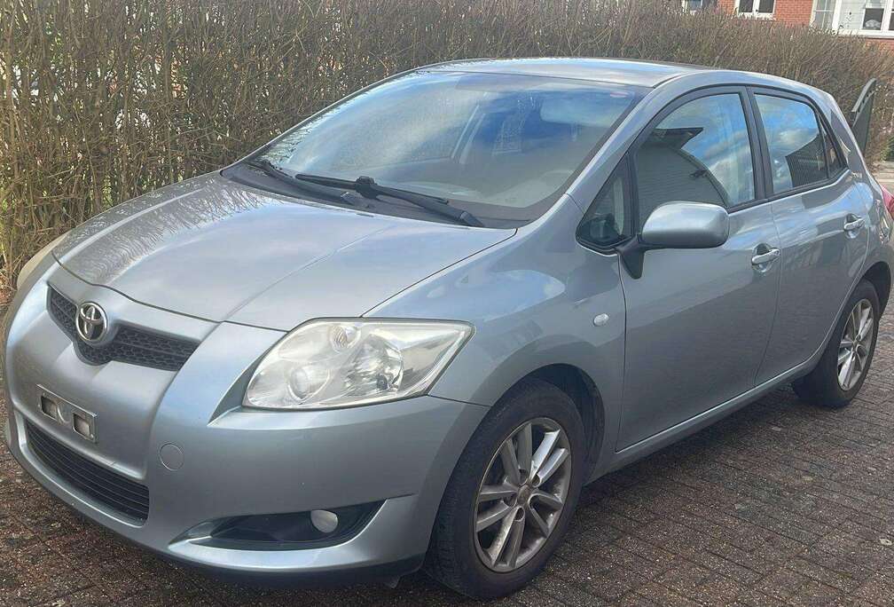 Toyota Corolla 1.4i VVT-i 16v Silver Line