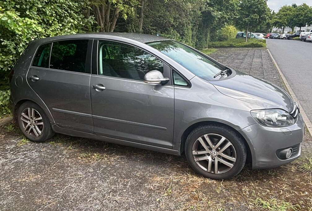 Volkswagen Golf Plus 1.9 TDi On Tour DPF DSG