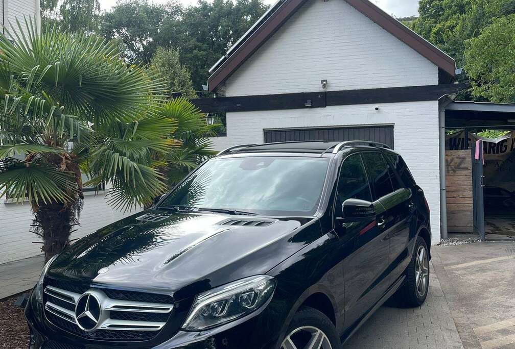 Mercedes-Benz d 4Matic 9G-TRONIC AMG Line