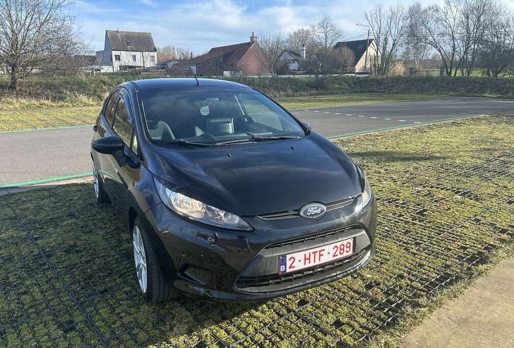 Ford 1.25i Ambiente