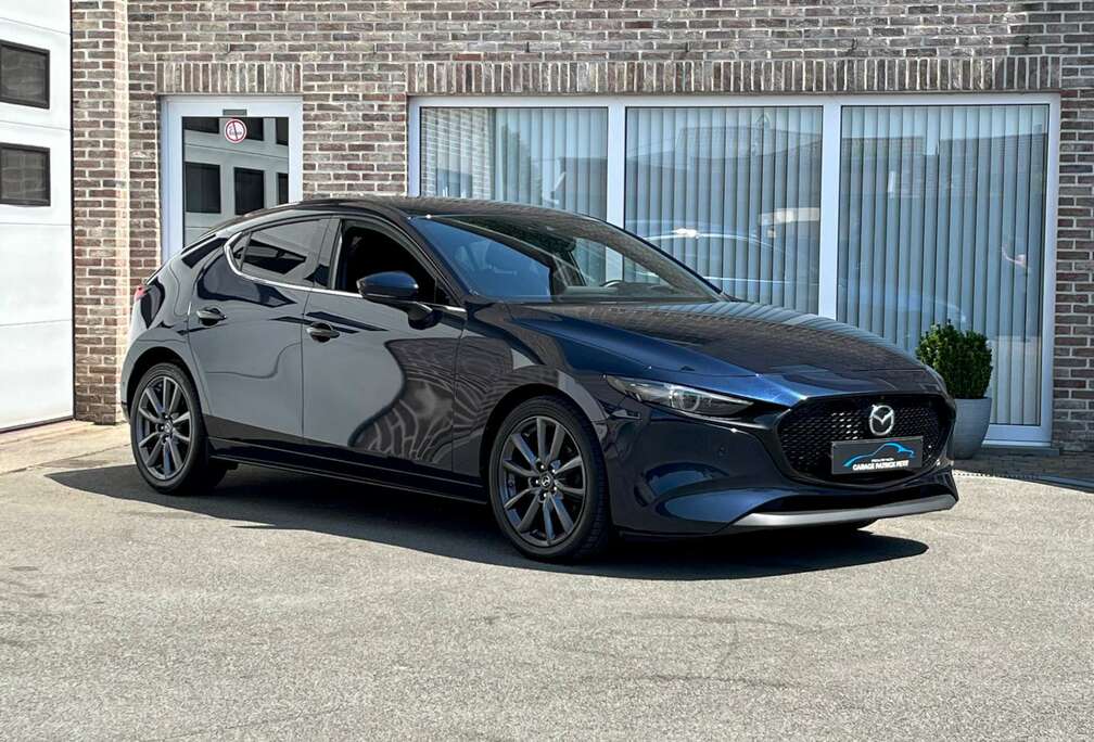 Mazda 2.0 M-HYBRID / Bose / 360 Camera / 47000km