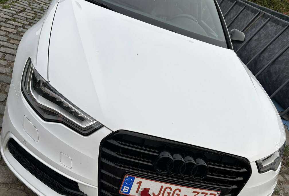 Audi Avant 2.0 TDi S line DPF SLINE INT EXT