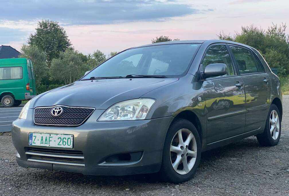 Toyota 1.6 VVT-i Automatik Sol