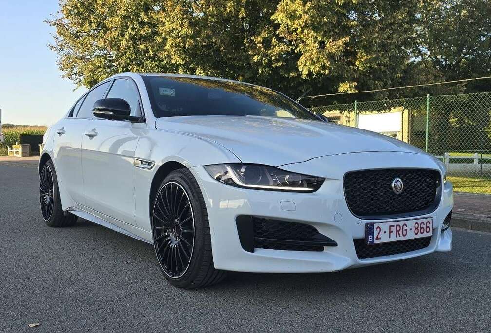 Jaguar 2.0 D AWD R-Sport