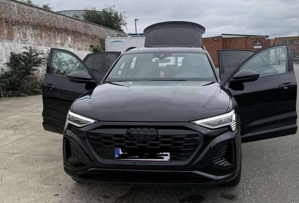 Audi Q8 e-Tron 106 kWh 55 Quattro S line