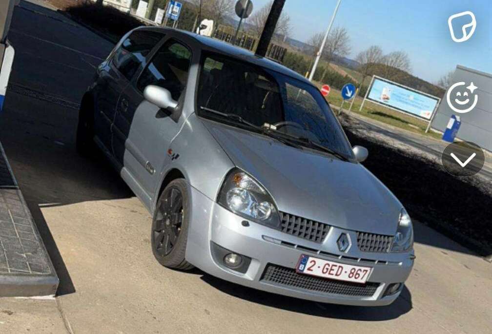 Renault 2.0i 16v Sport